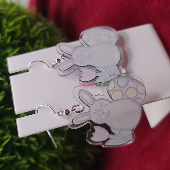 RABBIT EASTER EARRINGS Easter bunny & eggs themed dangle acrylic earrings NWT - Picture 4 of 4